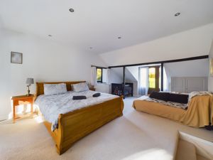 Master Suite- click for photo gallery